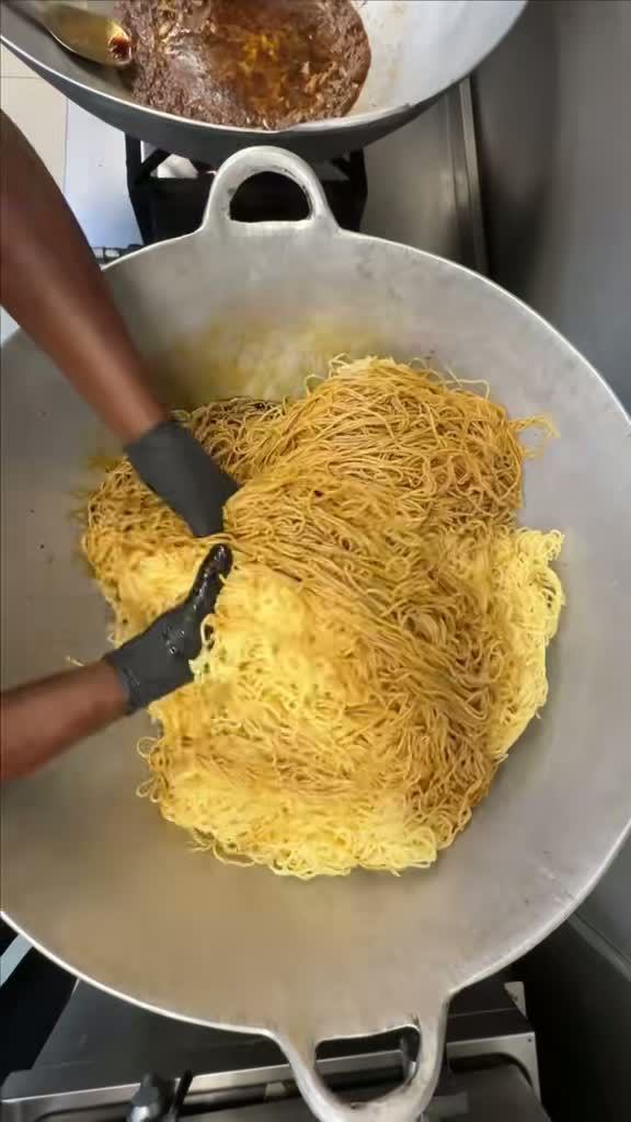 Still uit een viral video voor een restaurantklant van Xcellence HQ